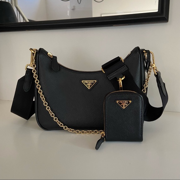 Prada Re-Edition 2005 Saffiano - Picture 2 of 12